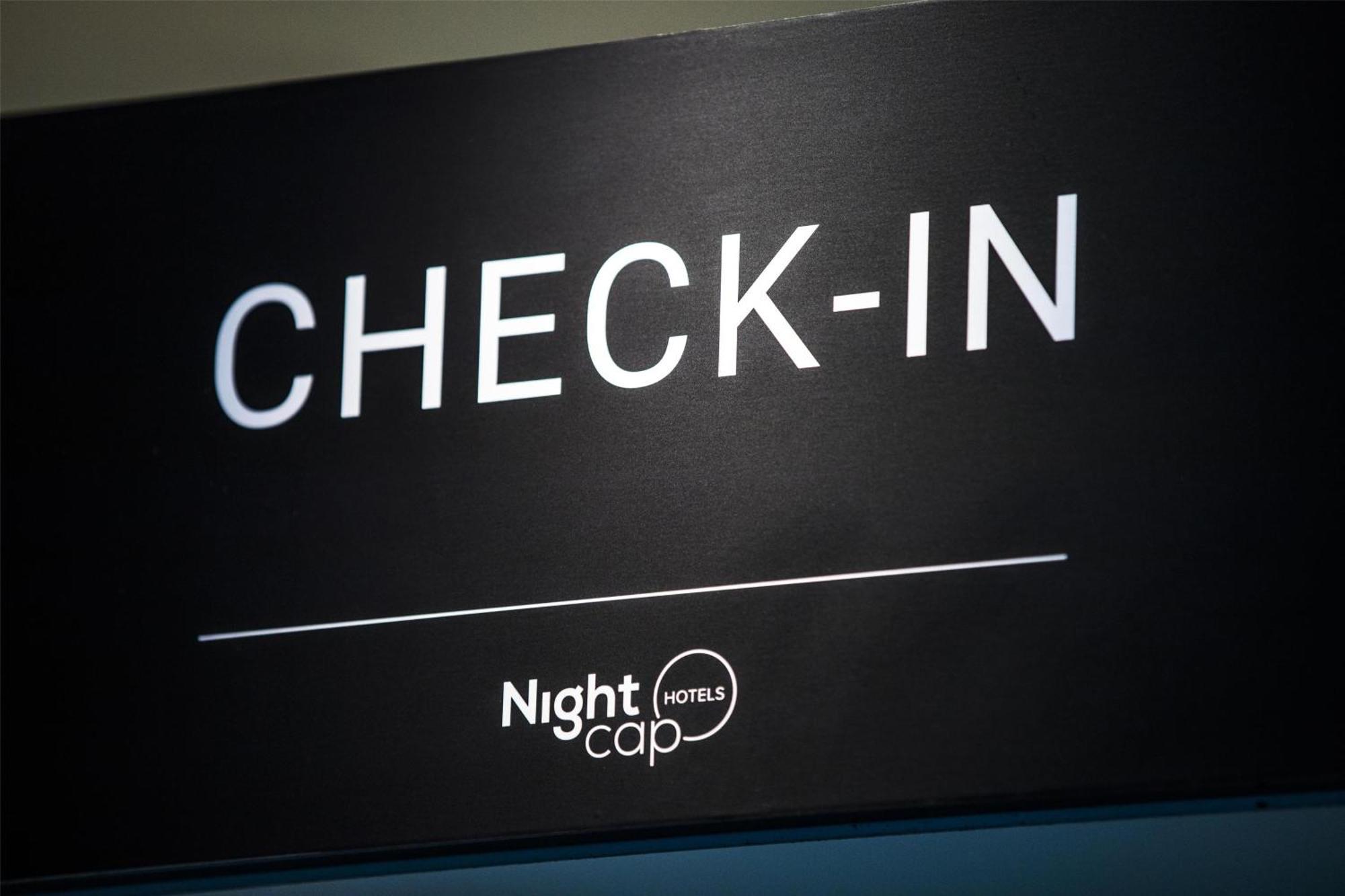 Nightcap At Chester Hill Hotel Bankstown Eksteriør bilde